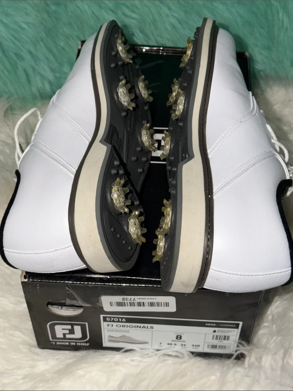 NIB FootJoy White Leather Men’s Golf Oxfords Black Lining Mens 8/ Women’s 9.